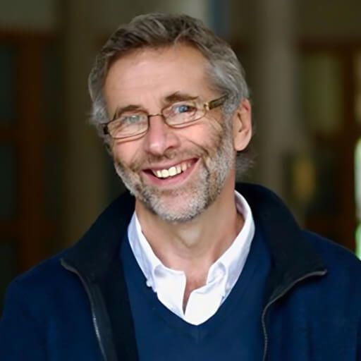 Photo of Dr Steve Smith